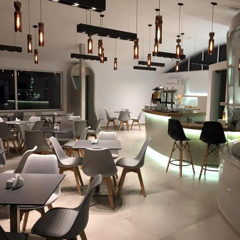 B Suites Fira  Luaran gambar